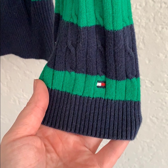 Tommy Hilfiger v-neck sweater - Picture 4 of 4